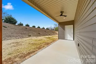 4957 Southview Dr, Hickory, NC 28602 - Photo 43