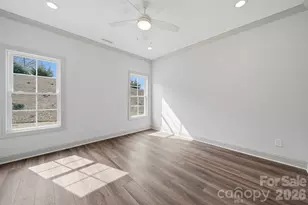 4957 Southview Dr, Hickory, NC 28602 - Photo 25