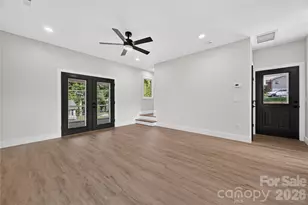 1013 Fassifern Ct, Hendersonville, NC 28791 - Photo 5
