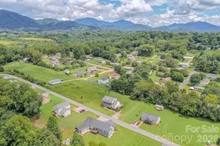 160 Rdg Vw Dr, Clyde, NC 28721 - Photo 41