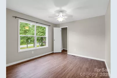 1 Lakewood Road, Hendersonville, NC 28792 - Photo 9