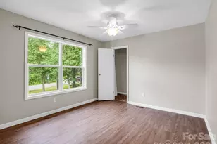 1 Lakewood Rd, Hendersonville, NC 28792 - Photo 9