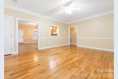 711 Spring Street SW, Concord, NC 28025 - Photo 7