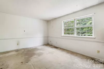 8504 Castle Pine Court, Charlotte, NC 28226 - Photo 11