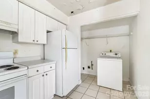 8504 Castle Pine Ct, Charlotte, NC 28226 - Photo 5