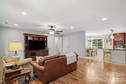 8446 Aqua Lane, Kannapolis, NC 28081 - Photo 5