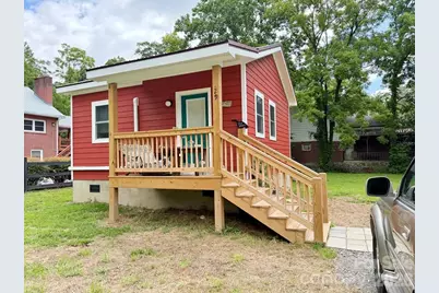 27 Bartlett Street, Sylva, NC 28779 - Photo 3