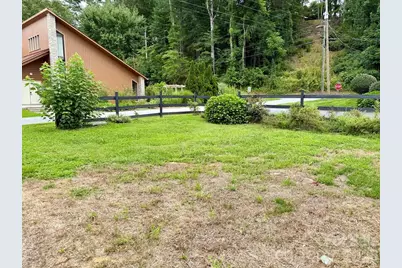 27 Bartlett Street, Sylva, NC 28779 - Photo 39
