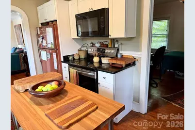27 Bartlett Street, Sylva, NC 28779 - Photo 9