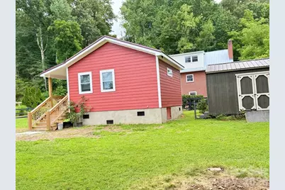 27 Bartlett Street, Sylva, NC 28779 - Photo 37