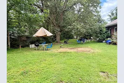 27 Bartlett Street, Sylva, NC 28779 - Photo 29