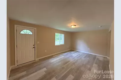 2700 Capitol Drive #2, Charlotte, NC 28208 - Photo 3