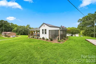 1706 Oakmont Drive, Lenoir, NC 28645 - Photo 43