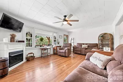 1706 Oakmont Drive, Lenoir, NC 28645 - Photo 5