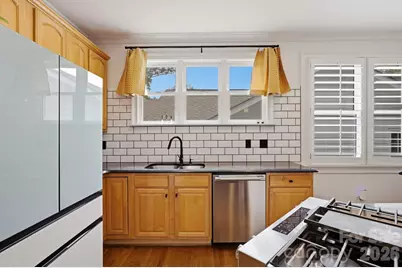 2013 Chesterfield Avenue, Charlotte, NC 28205 - Photo 9