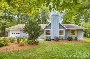 35 Golden Oaks Ln, Fletcher, NC 28732 - Photo 3