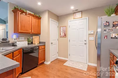 1079 Warpers Lane, Fort Mill, SC 29715 - Photo 7