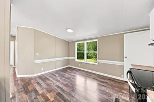 2596 1st Ave NW, Catawba, NC 28609 - Photo 11