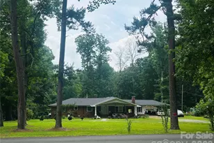 7124 Ridge Ln Rd, Charlotte, NC 28262 - Photo 1