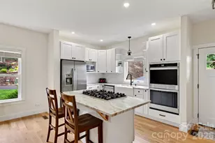 310 Magnolia Ridge Rd, Swannanoa, NC 28778 - Photo 5