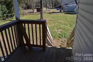 515 S Elm St, Statesville, NC 28677 - Photo 11