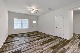 244 Valleybrook Ln, Troutman, NC 28166 - Photo 3
