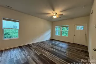 244 Valleybrook Ln, Troutman, NC 28166 - Photo 7