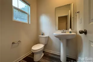 244 Valleybrook Ln, Troutman, NC 28166 - Photo 9