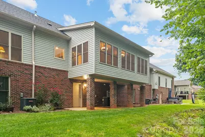 823 Iris Lane, Newton, NC 28658 - Photo 3