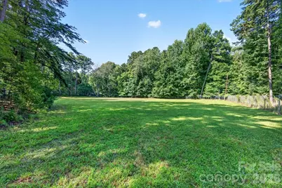 3825 Hoodridge Lane, Charlotte, NC 28227 - Photo 39
