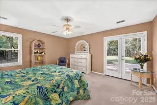 3825 Hoodridge Ln, Charlotte, NC 28227 - Photo 23