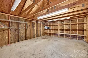 3825 Hoodridge Ln, Charlotte, NC 28227 - Photo 41
