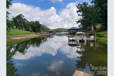 7224 Right Angle Street, Sherrills Ford, NC 28673 - Photo 7