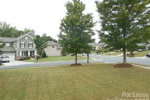 9628 Daufuskie Dr, Charlotte, NC 28278 - Photo 9