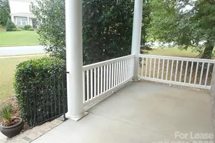 9628 Daufuskie Dr, Charlotte, NC 28278 - Photo 3