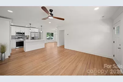 1041 Watts Drive, Charlotte, NC 28216 - Photo 11
