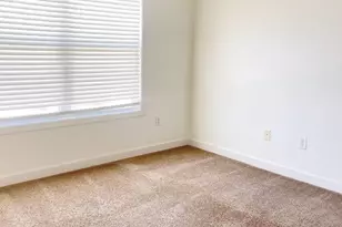 25 Meredith Dr, Hendersonville, NC 28792 - Photo 11