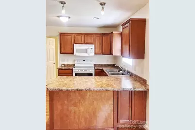 25 Meredith Drive, Hendersonville, NC 28792 - Photo 5