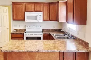 25 Meredith Dr, Hendersonville, NC 28792 - Photo 5