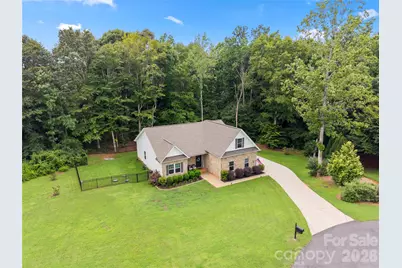 3229 Creek Bend Court, Sherrills Ford, NC 28673 - Photo 5
