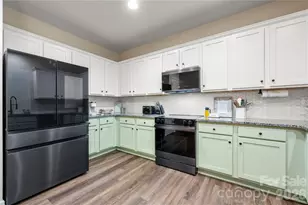 3229 Creek Bend Ct, Sherrills Ford, NC 28673 - Photo 15