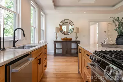 142 Edwin Place, Asheville, NC 28801 - Photo 9
