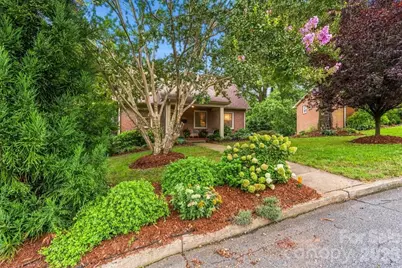 104 Hawthorne Lane, Morganton, NC 28655 - Photo 5