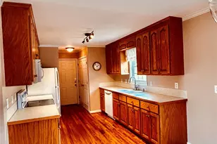 253 Stable Brook Ln, Taylorsville, NC 28681 - Photo 9