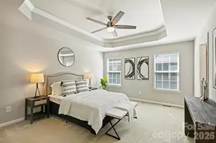 1317 Queen Lyon Ct, Charlotte, NC 28205 - Photo 13