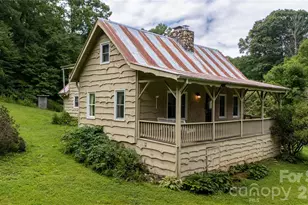 2027 Stamey Branch Rd, Newland, NC 28657 - Photo 5
