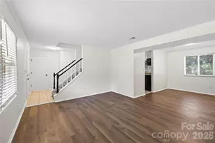 9524 Robert Burns Ct, Charlotte, NC 28213 - Photo 7