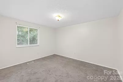 9524 Robert Burns Court, Charlotte, NC 28213 - Photo 21