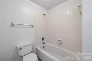 9524 Robert Burns Ct, Charlotte, NC 28213 - Photo 19