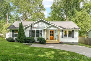 102 Iris St, Asheville, NC 28803 - Photo 1